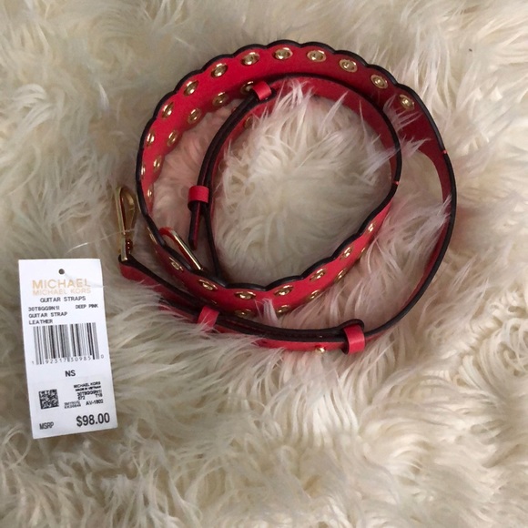 NWT MK scalloped leather shoulder strap.